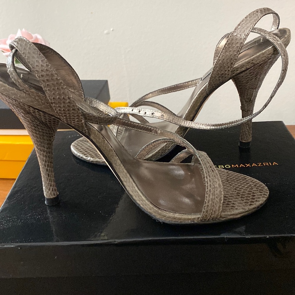 Grey BCBG “Karina” leather heels